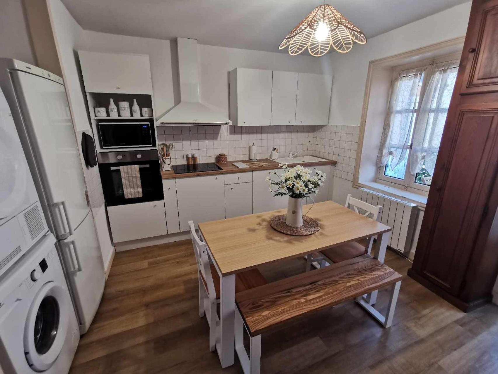 Bel Appartement De 1 A 7 Personnes Ambert Ngoại thất bức ảnh
