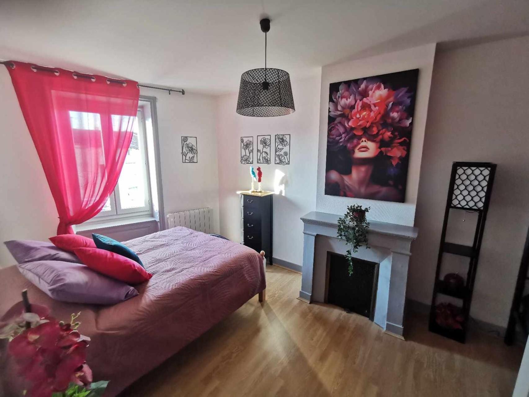 Bel Appartement De 1 A 7 Personnes Ambert Ngoại thất bức ảnh