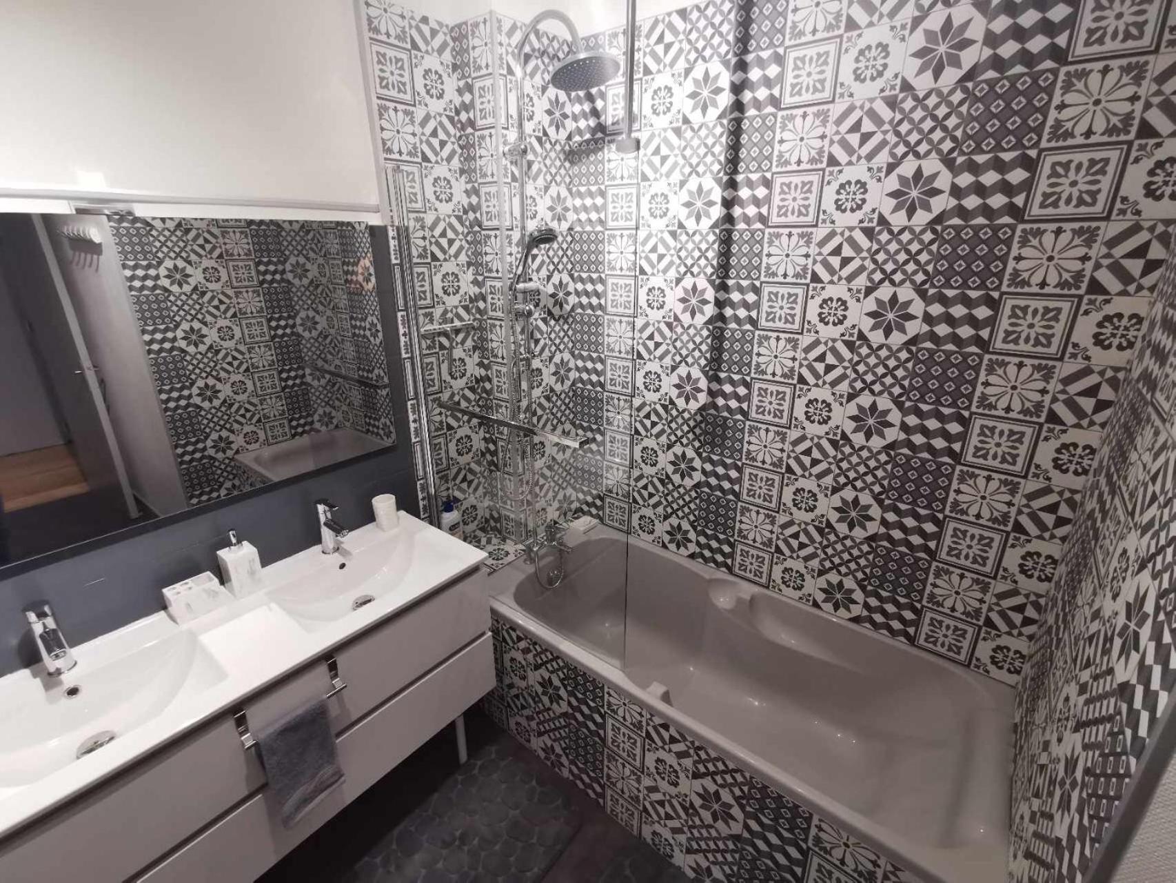 Bel Appartement De 1 A 7 Personnes Ambert Ngoại thất bức ảnh